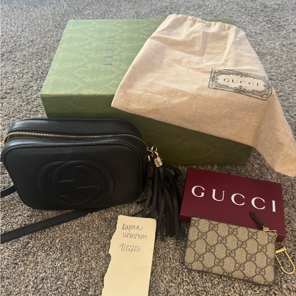 Gucci Black Leather Crossbody with Beige Accessories